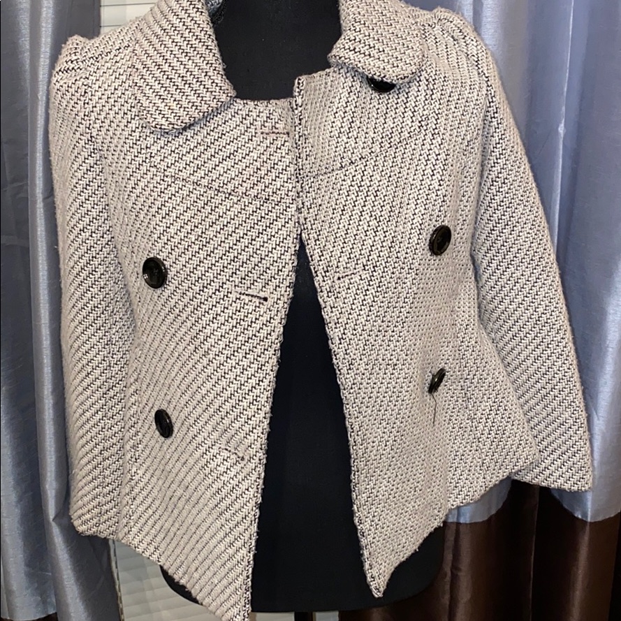 Jacket With Modified Herringbone Pattern